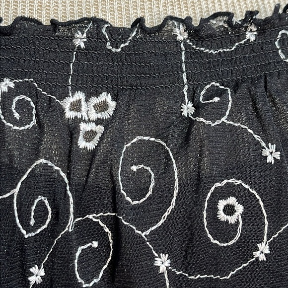 Y2K Women's Black Sheer Embroidered Top Dark Fairycore Whimsical 90s Size Small - Picture 5 of 12